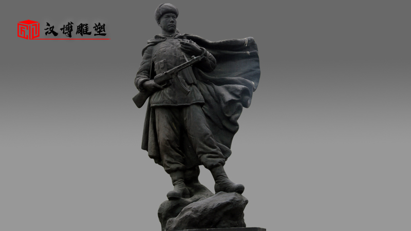 军人主题雕塑_红色文化雕塑_大型景观铜雕_户外园林雕像_战士雕像定制